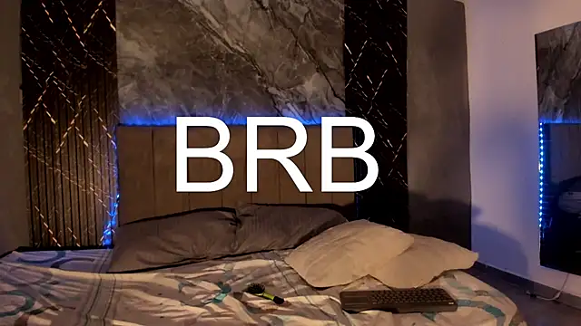 hot_summer_boy_'s cam snapshot