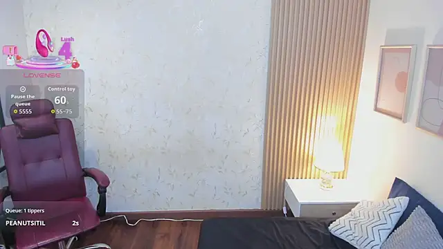 aliceandsia's cam snapshot