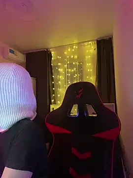 Fieryblow's cam snapshot