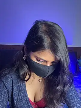 KavyaCurves's cam snapshot