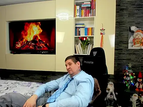 SpartacusDaddy48's cam snapshot