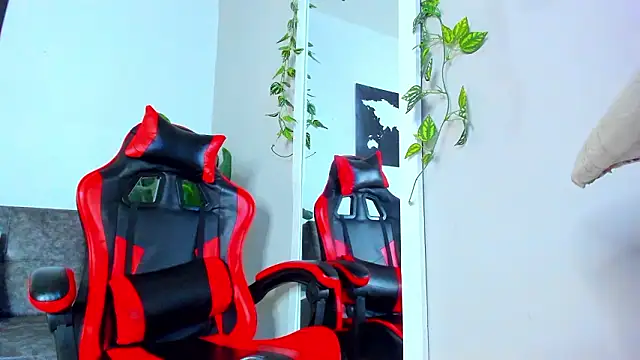 Alessrose live sex cam