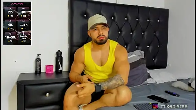 mikeblaree live sex cam