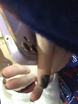 AlevNaz's cam snapshot