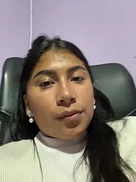 LinnaGardenia's cam snapshot