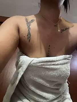 J_loren live sex cam