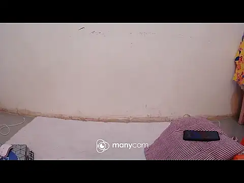 hottiemama69's cam snapshot