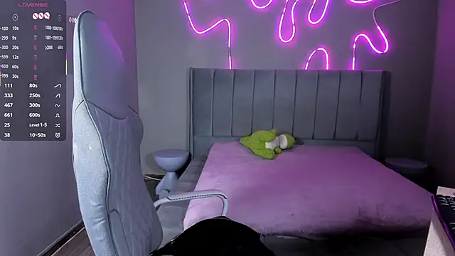 Emma_Lirys's cam snapshot