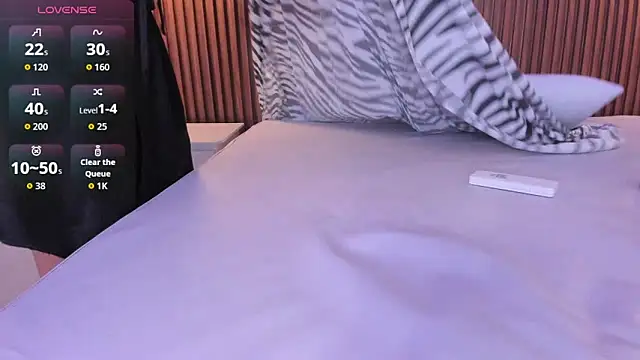 Foxy_Kylie's cam snapshot