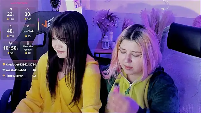 Elainebeness live sex cam