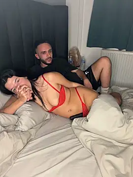 NaughtyGirlMia_'s cam snapshot