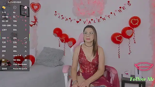 milfAaura's cam snapshot