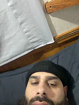 Mandingojay9's cam snapshot