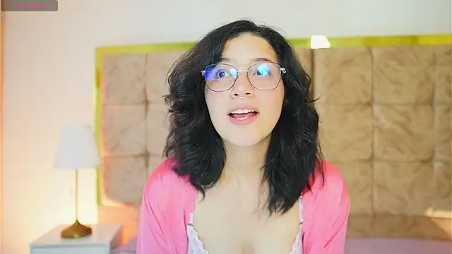 AlexiaClark7's cam snapshot