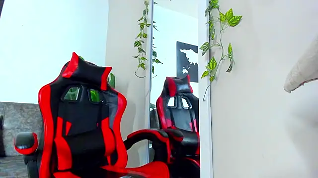 Alessrose's cam snapshot