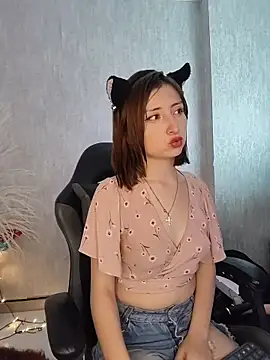 AriMonoban's cam snapshot