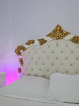 AnnyLorets's cam snapshot