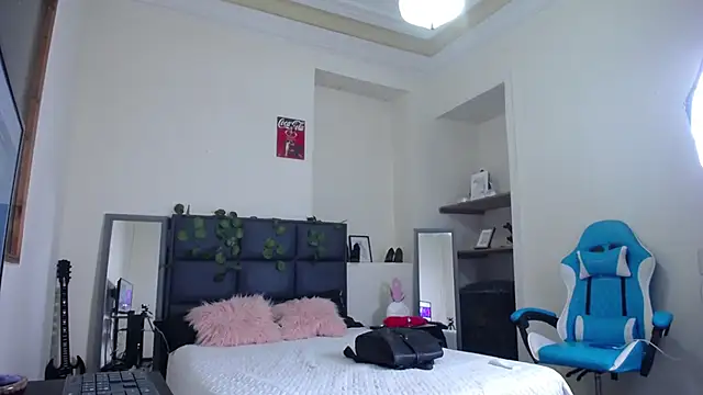 Julieta_Parker live sex cam