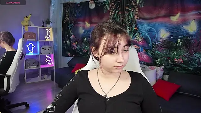 ClaraParks's cam snapshot