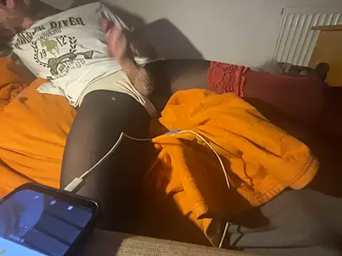 Salon1986 live sex cam