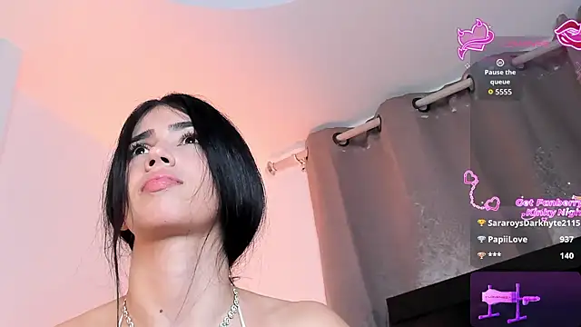 SaraRoy_ live sex cam