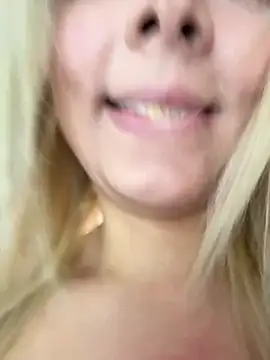 hotamanda01 live sex cam