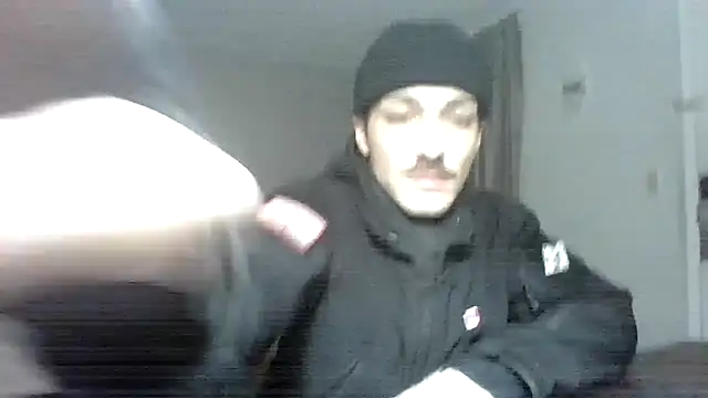 Jbenz420's cam snapshot