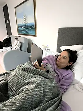 Cami_Konor's cam snapshot