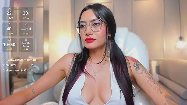 AzuraKindong's cam snapshot