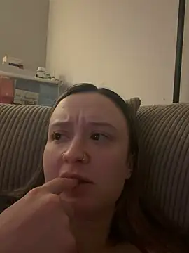 LilyLuck_'s cam snapshot