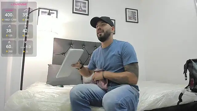 Thiagogomez live sex cam