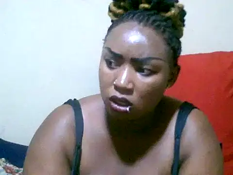 LICIOUSEBOOBSXX's cam snapshot