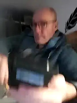 bogland33's cam snapshot