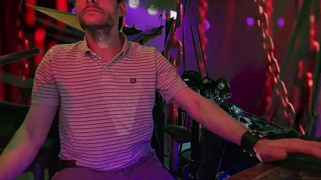 MasterDaddyCool live sex cam