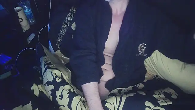 Goldfingers-GB's cam snapshot