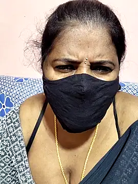 siri_tamiltelugu's cam snapshot