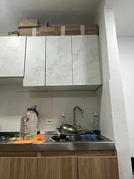 Pretty_Isadora's cam snapshot