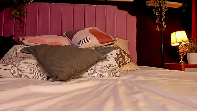 toxicangel_'s cam snapshot