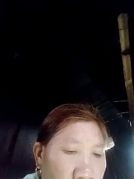 bella-la's cam snapshot