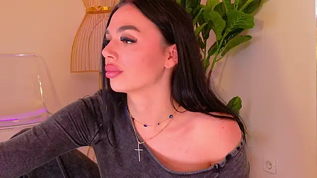 TiaBelle's cam snapshot