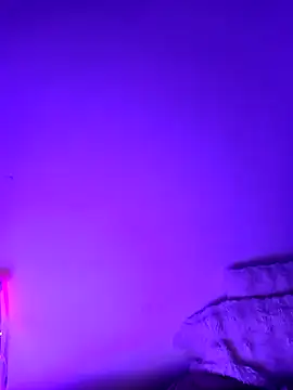 iamlalamilano's cam snapshot