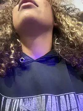 lauraltt's cam snapshot