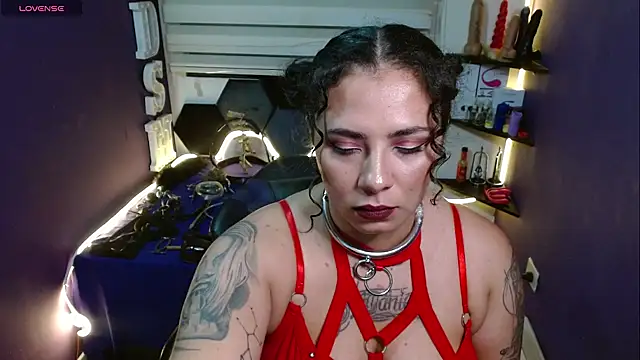 Alexa_Slavehot777's cam snapshot