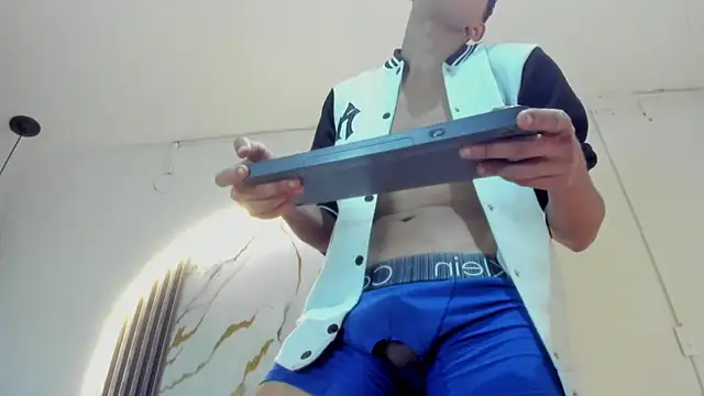 biig_boy live sex cam