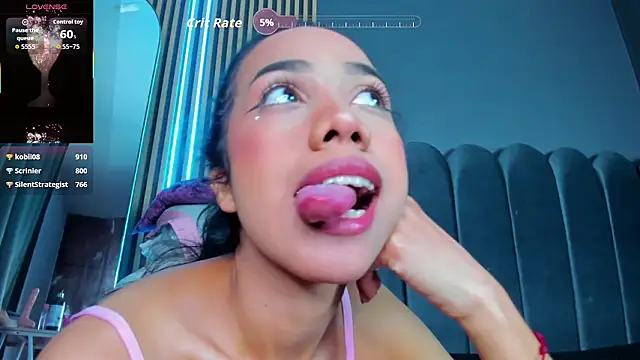 Gina_77's cam snapshot