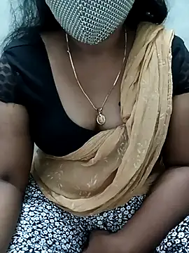 MaaliiiPonuTamil's cam snapshot