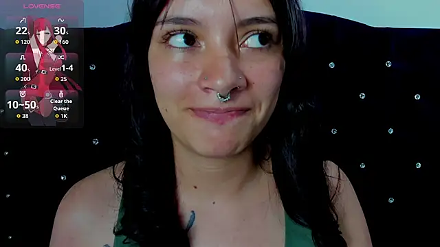 nahomy_glow's cam snapshot