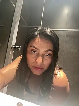 rox_luxury_tf's cam snapshot