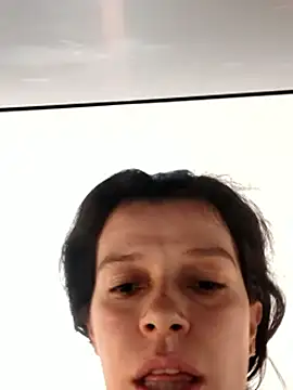 CurvySara1's cam snapshot