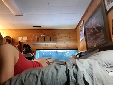 Ryan_and_Aurora live sex cam